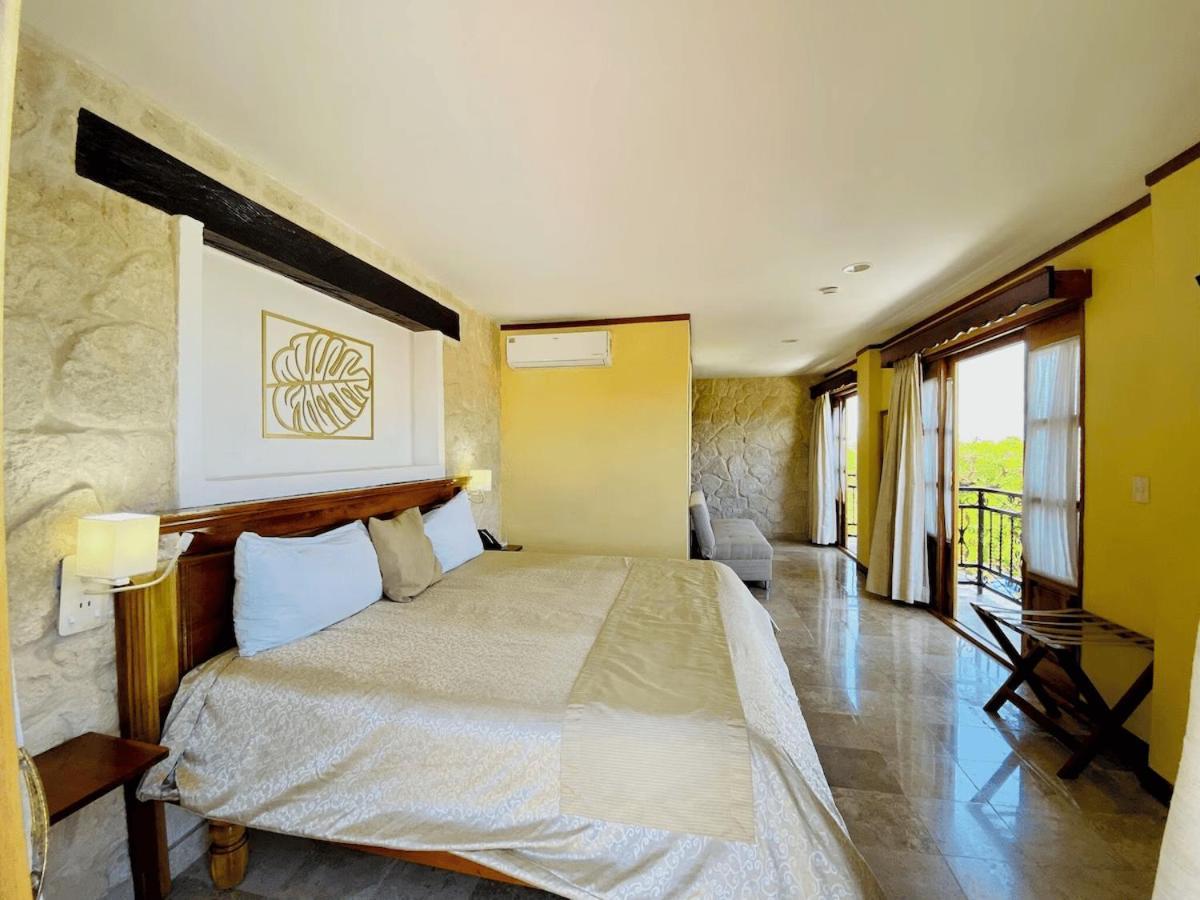 Cancun International Suites Екстер'єр фото